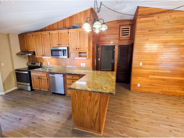 56992 FAWN Ln, Sunriver, OR 97707