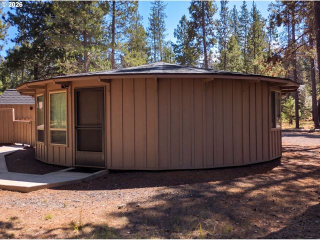56992 FAWN Ln, Sunriver, OR 97707