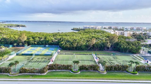 421 NE Plantation 617, Stuart, FL 34996