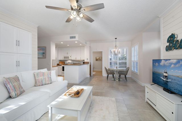 421 NE Plantation 617, Stuart, FL 34996