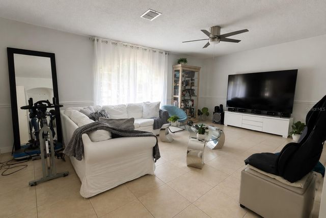 984 DERBYSHIRE DRIVE, Kissimmee, FL 34758