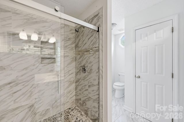 5423 Starflower Drive, Charlotte, NC 28215