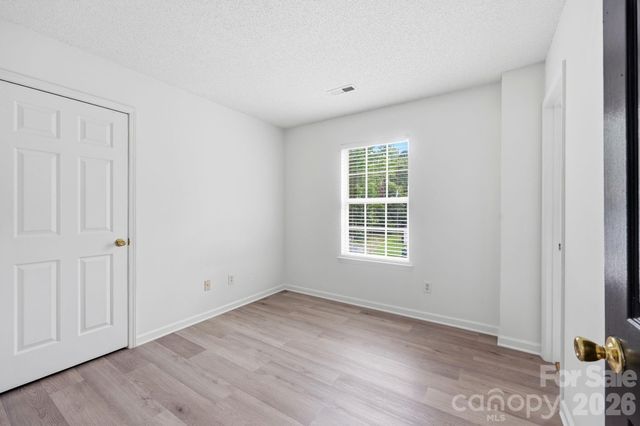 5423 Starflower Drive, Charlotte, NC 28215
