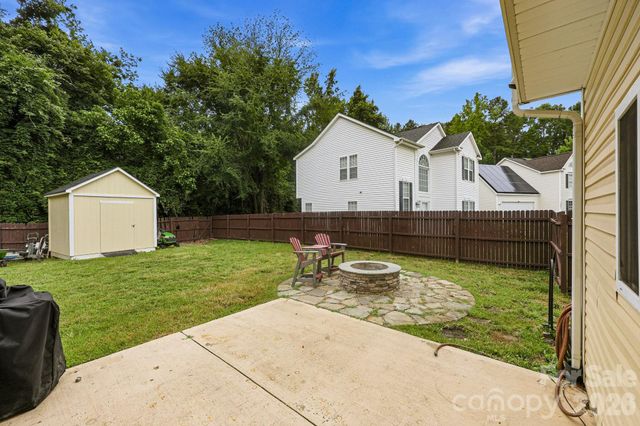 5423 Starflower Drive, Charlotte, NC 28215