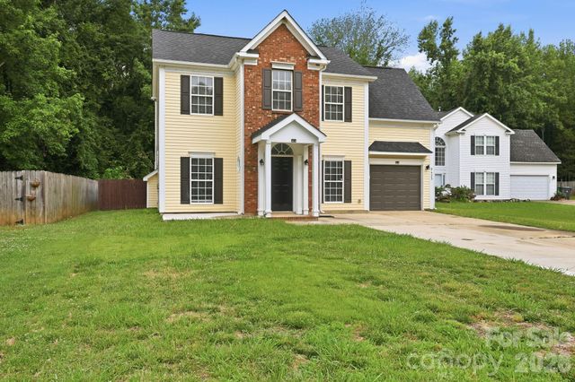 5423 Starflower Drive, Charlotte, NC 28215