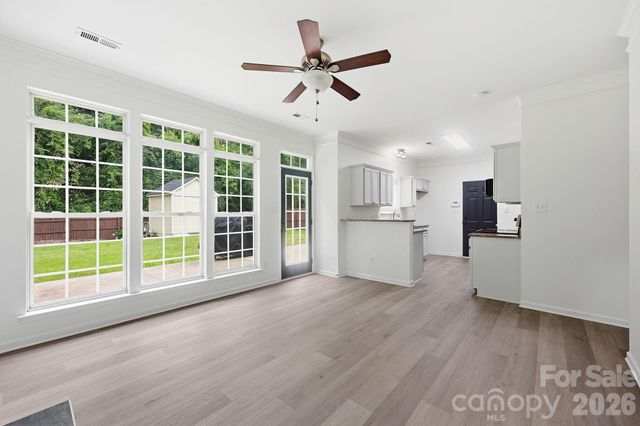 5423 Starflower Drive, Charlotte, NC 28215