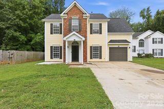 5423 Starflower Drive, Charlotte, NC 28215
