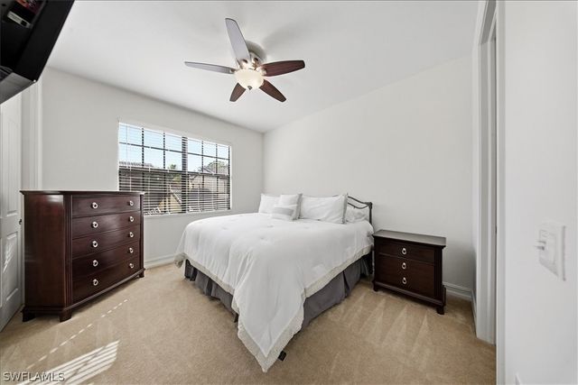 9153 Chula Vista ST 13203, Naples, FL 34113