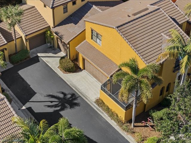 9153 Chula Vista ST 13203, Naples, FL 34113