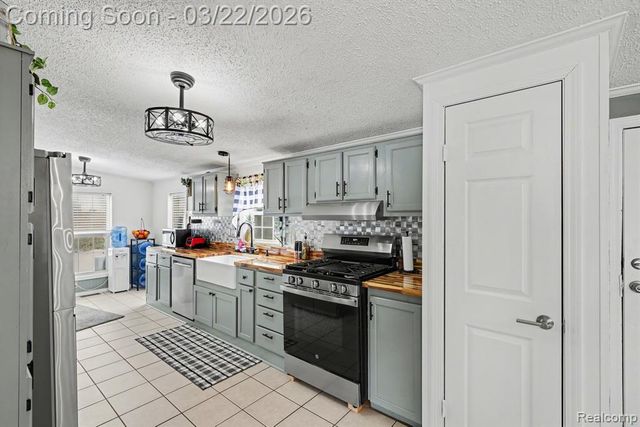 4458 Palms Road, Casco, MI 48064