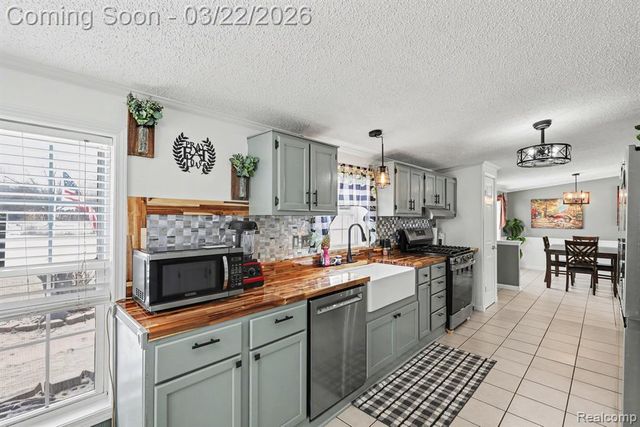 4458 Palms Road, Casco, MI 48064