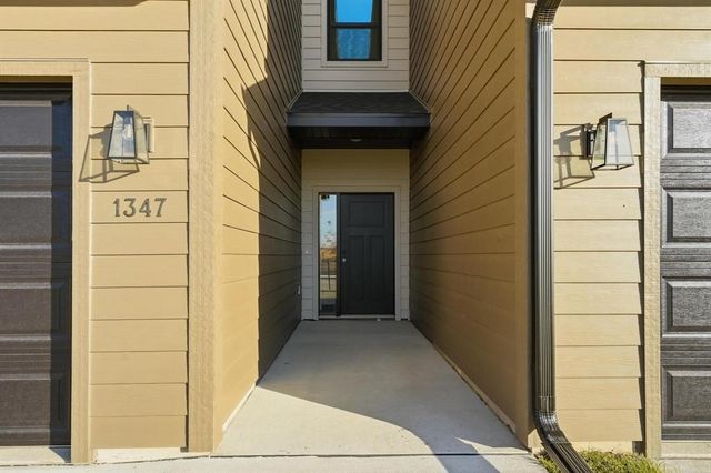 1367 Meadow Rose Place, Waukee, IA 50263