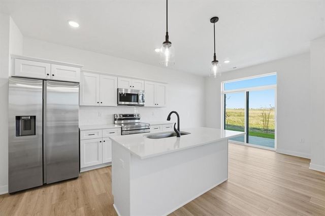 1367 Meadow Rose Place, Waukee, IA 50263