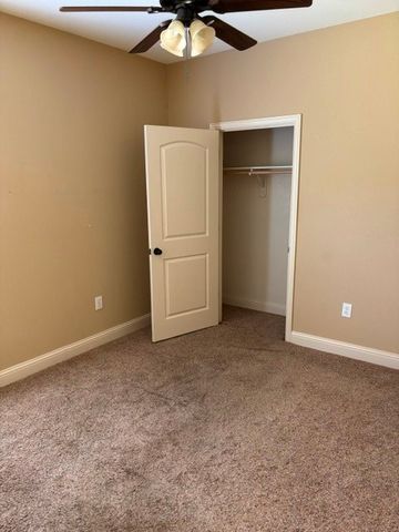 209 Newcastle Street, Waxahachie, TX 75165