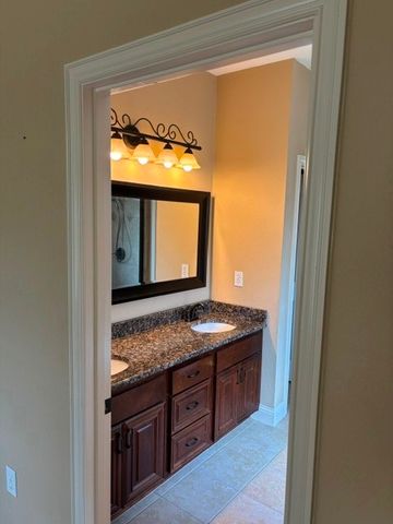 209 Newcastle Street, Waxahachie, TX 75165