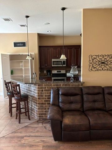 209 Newcastle Street, Waxahachie, TX 75165