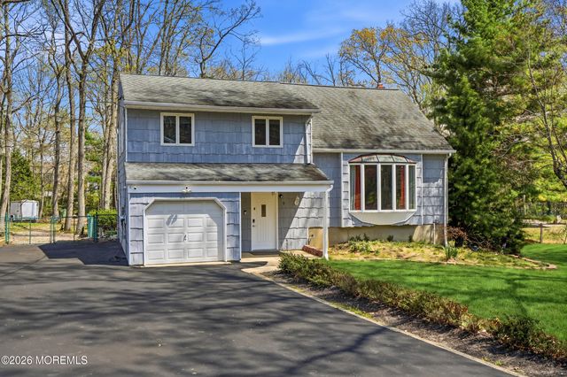 9 Rutland Place, Eatontown, NJ 07724