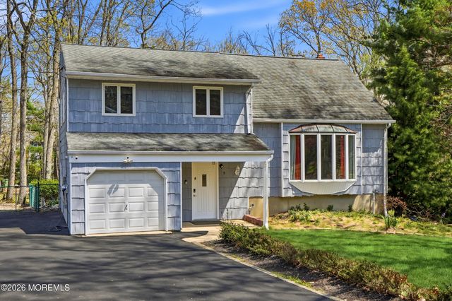 9 Rutland Place, Eatontown, NJ 07724