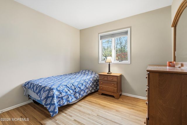 9 Rutland Place, Eatontown, NJ 07724