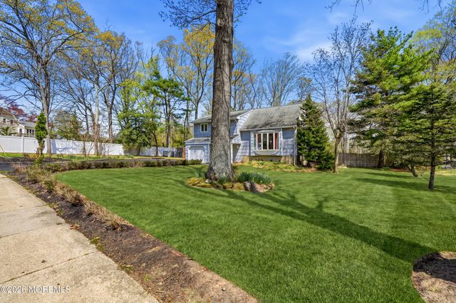 9 Rutland Place, Eatontown, NJ 07724