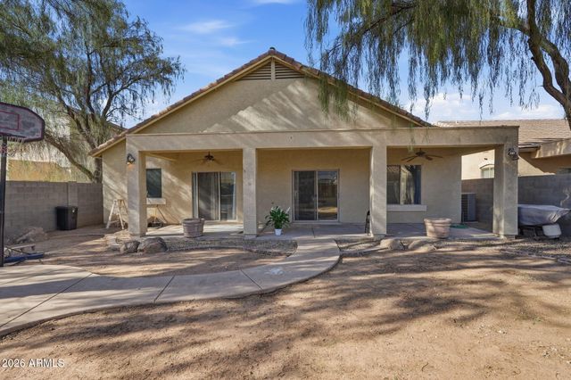 7037 W SOPHIE Lane, Laveen, AZ 85339