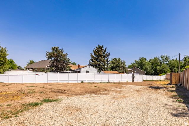 6491 S 1300 E, Murray, UT 84121