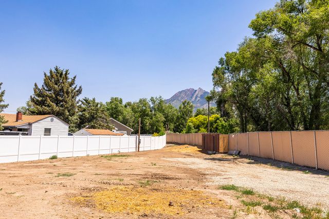 6491 S 1300 E, Murray, UT 84121