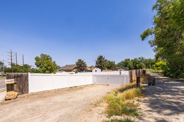 6491 S 1300 E, Murray, UT 84121