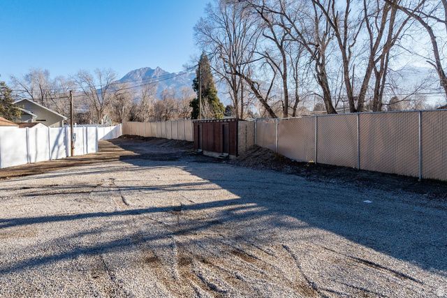 6491 S 1300 E, Murray, UT 84121