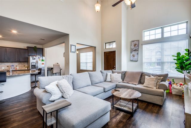 2440 Opaline Drive, Little Elm, TX 76227