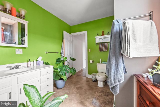 1039 W POPLAR ST, York, PA 17404