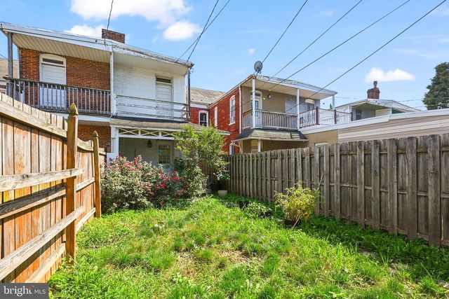 1039 W POPLAR ST, York, PA 17404