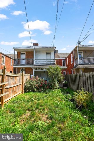 1039 W POPLAR ST, York, PA 17404