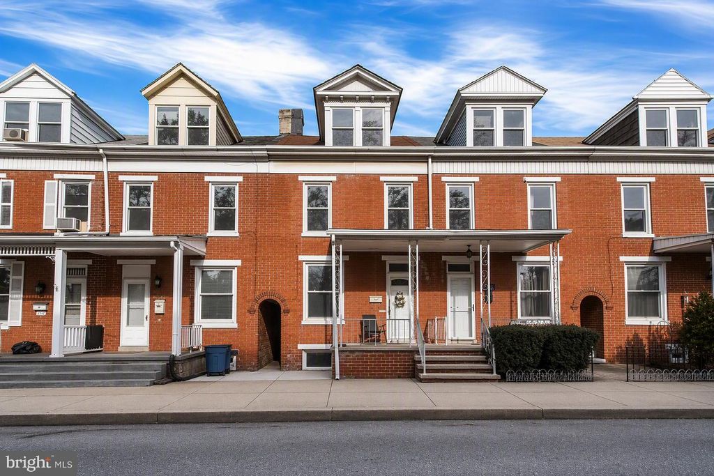 1039 W POPLAR ST, York, PA 17404