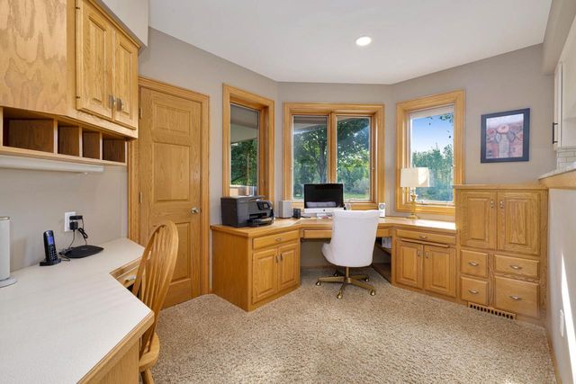 21135 Stratford COURT, Brookfield, WI 53045