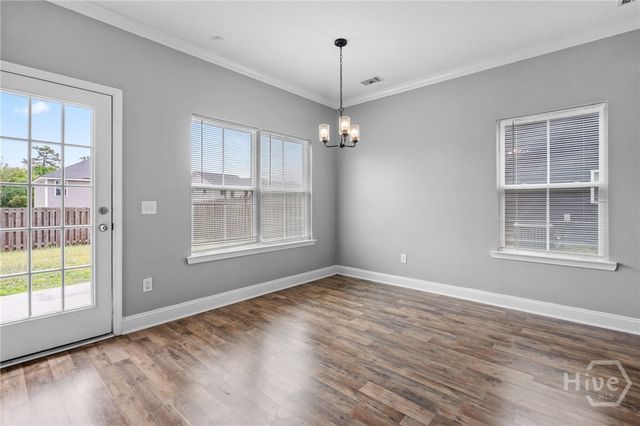 744 Fairview Circle, Hinesville, GA 31313