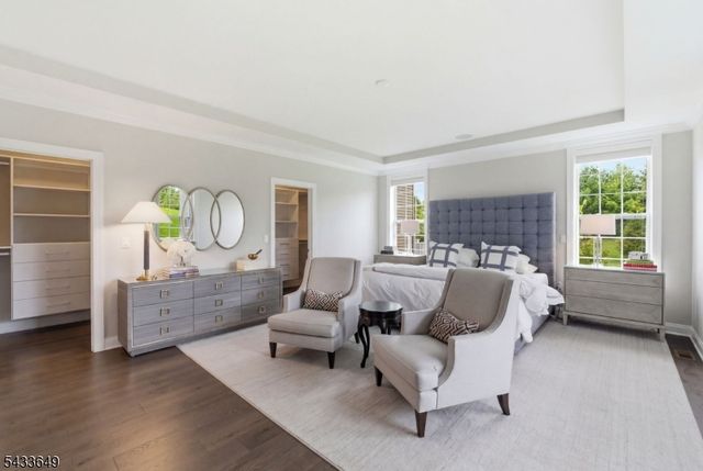 8 Van Cleef Dr, Readington Twp., NJ 08889