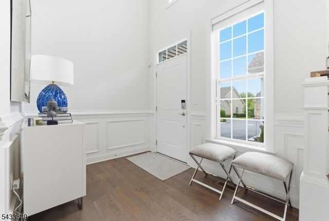 8 Van Cleef Dr, Readington Twp., NJ 08889