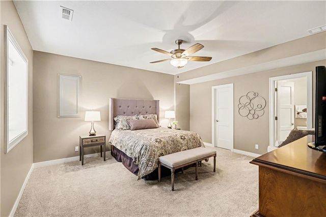 12802 W 173rd Terrace, Overland Park, KS 66221