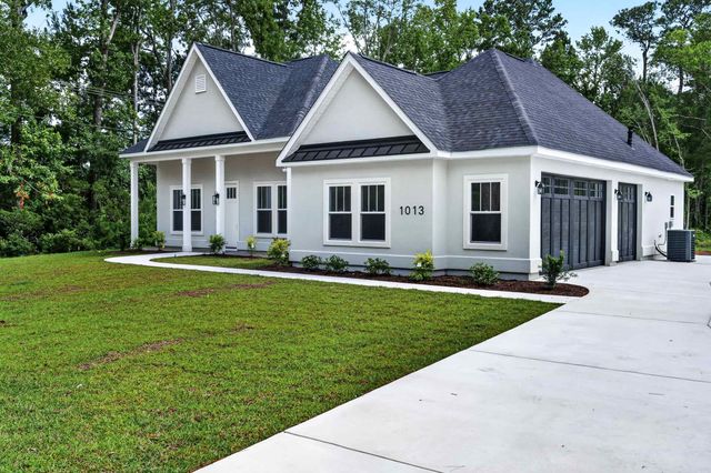 1013 Wachesaw Rd., Murrells Inlet, SC 29576
