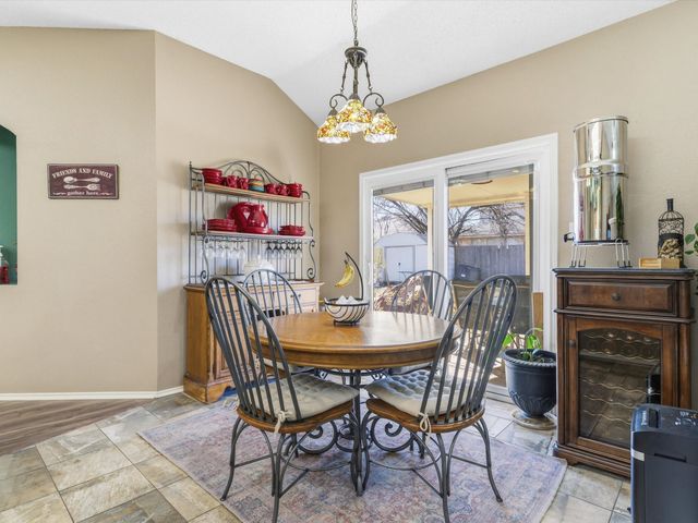 6410 St Alban Court, Arlington, TX 76001