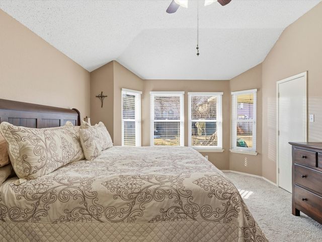 6410 St Alban Court, Arlington, TX 76001