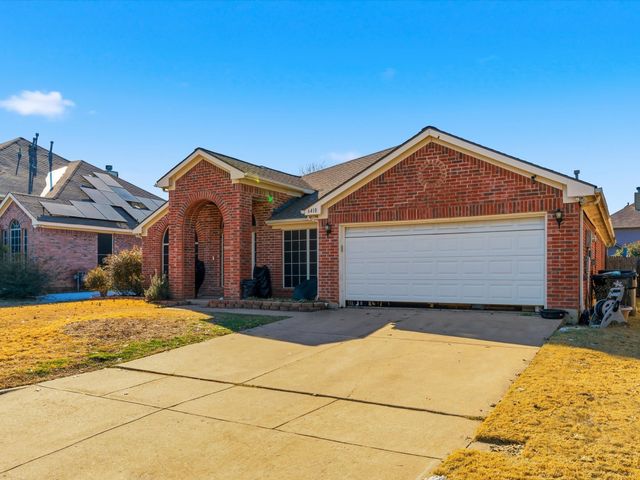 6410 St Alban Court, Arlington, TX 76001