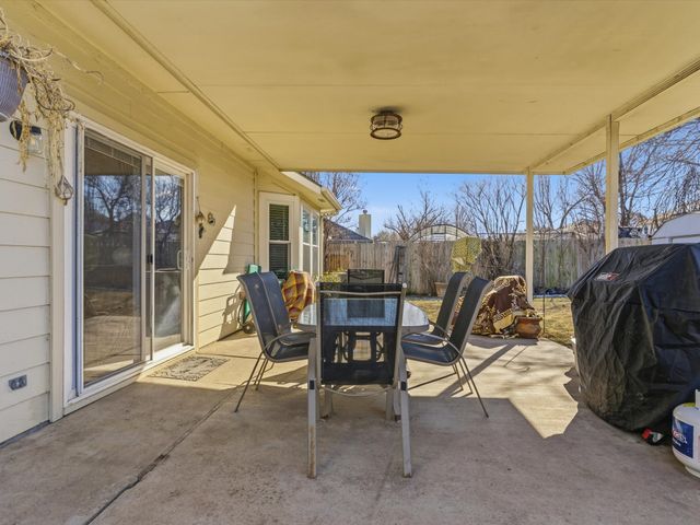 6410 St Alban Court, Arlington, TX 76001
