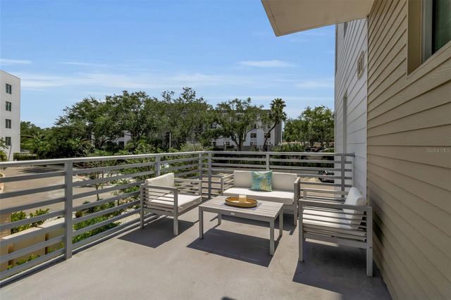 1703 N TAMIAMI TRAIL 211, Sarasota, FL 34234