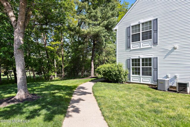 19 Parker Pass, Colts Neck, NJ 07722