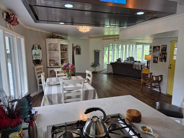 4340 State Hwy 38, Drain, OR 97435