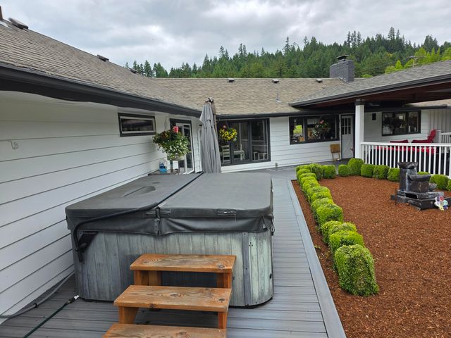 4340 State Hwy 38, Drain, OR 97435