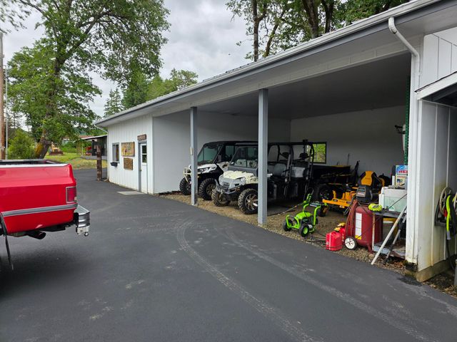 4340 State Hwy 38, Drain, OR 97435