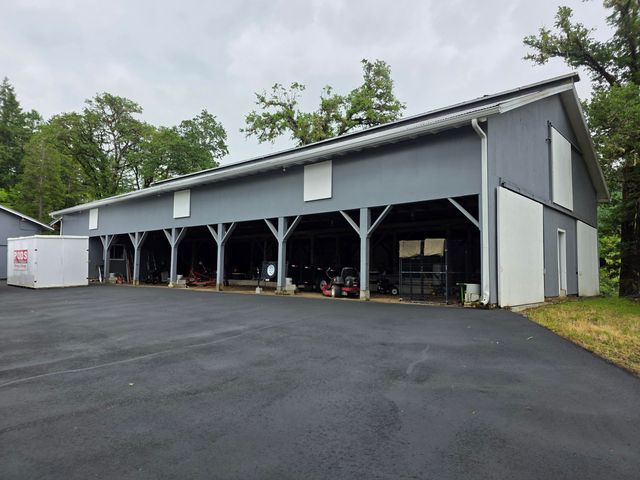 4340 State Hwy 38, Drain, OR 97435